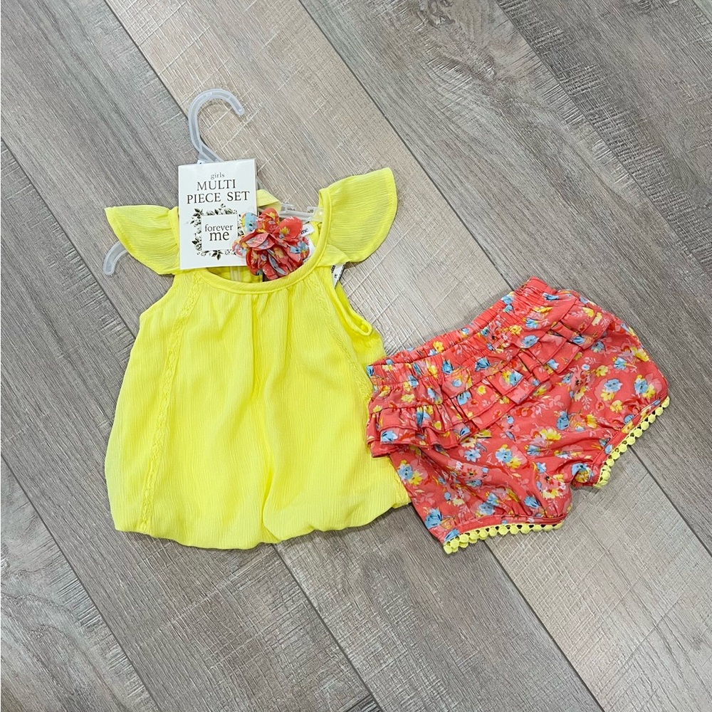 New and Adorable Yellow Top, Floral Shorts and Matching Headband Set